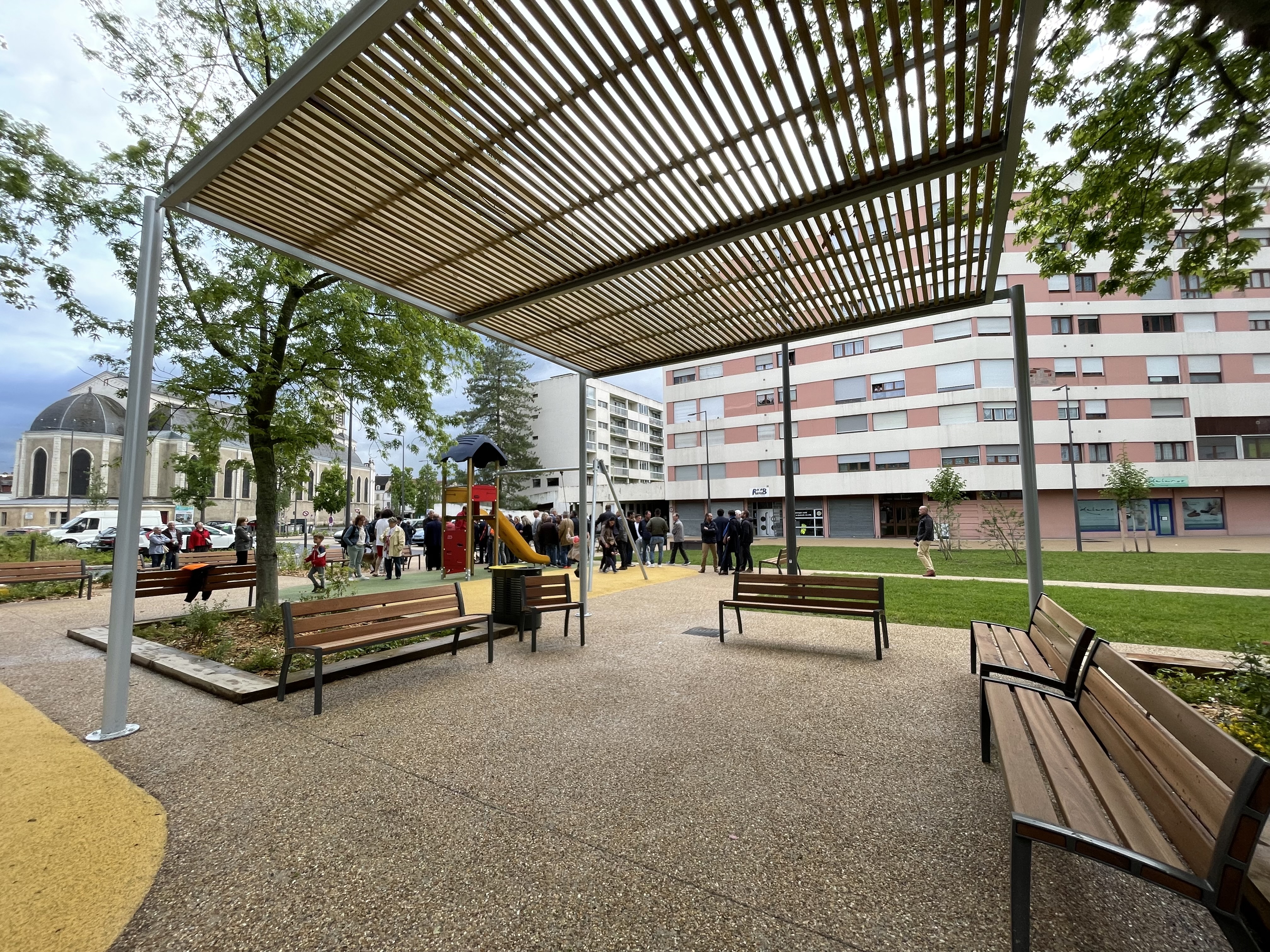 Quartier La Verrerie new look apr&egrave;s travaux (5).JPG (6.83 MB)