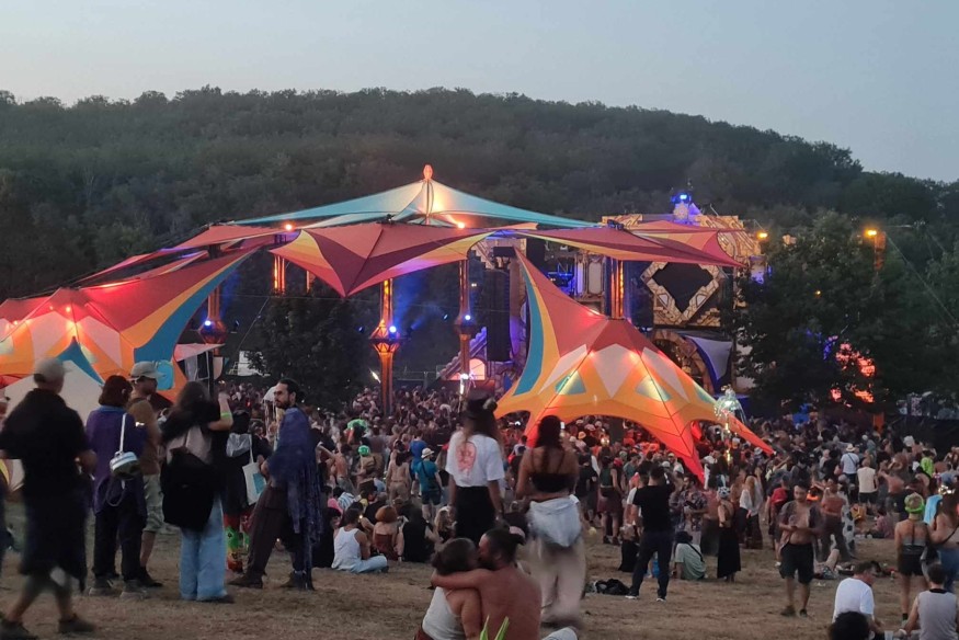 10.000 personnes attendues : le Hadra trance festival va faire le plein à Vieure