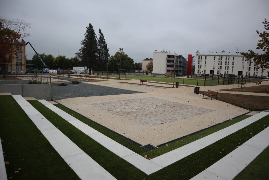 "Les gens qui ne sont pas venus depuis plus d'un an ne vont rien reconnaître!" : la transformation de Pierre-Leroux se poursuit