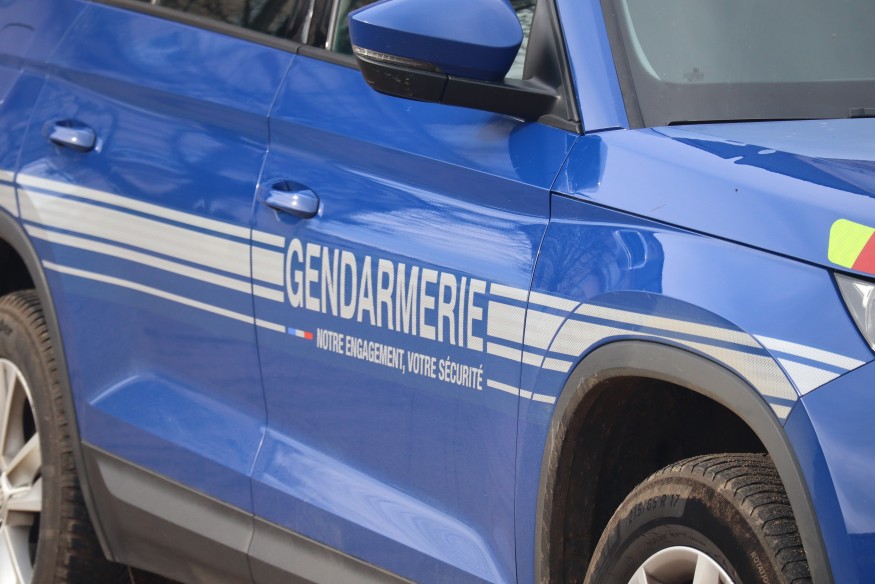 Neuf kilos de cannabis et plus de 900 grammes de cocaïne dans la voiture : grosse saisie de stupéfiants au péage de Bizeneuille