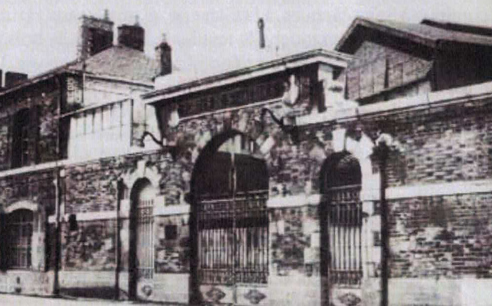 entrée st jacques.jpg (406 KB)